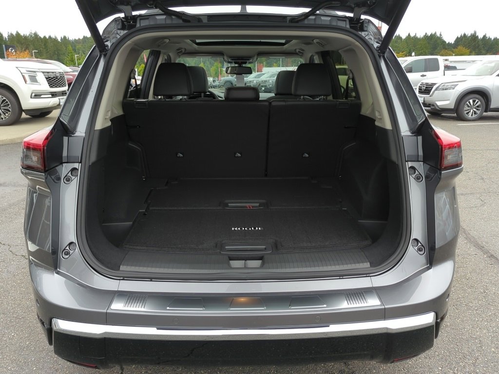 New 2026 Nissan Rogue Platinum image 28