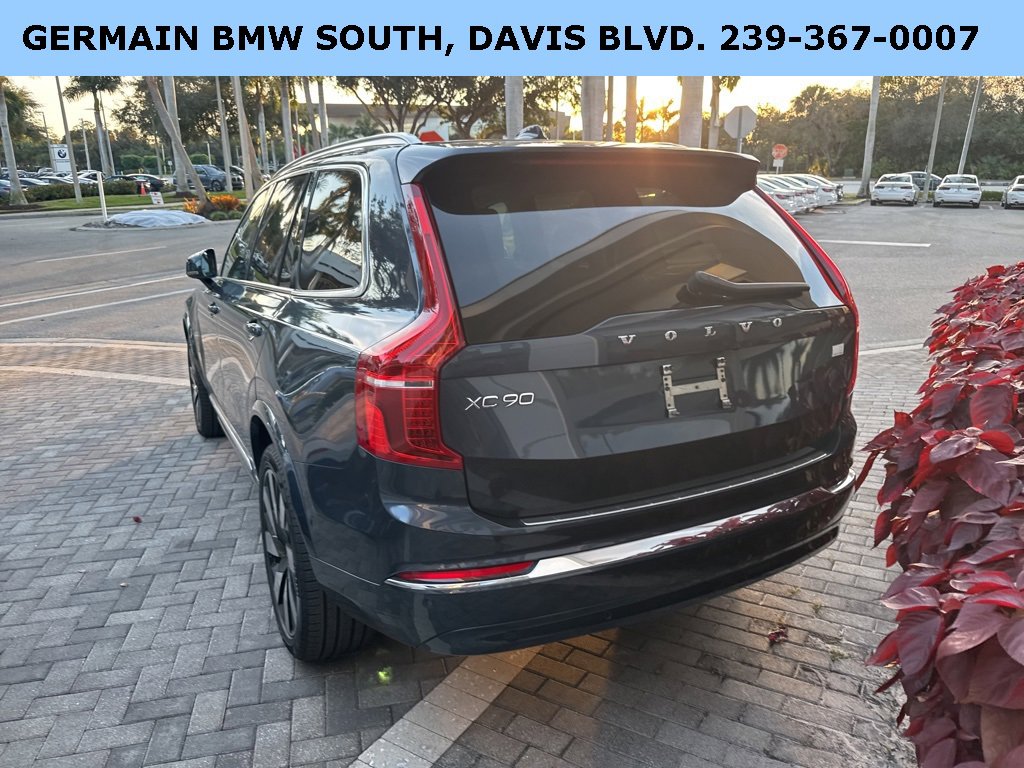 Used 2023 Volvo XC90 T8 Ultimate image 48