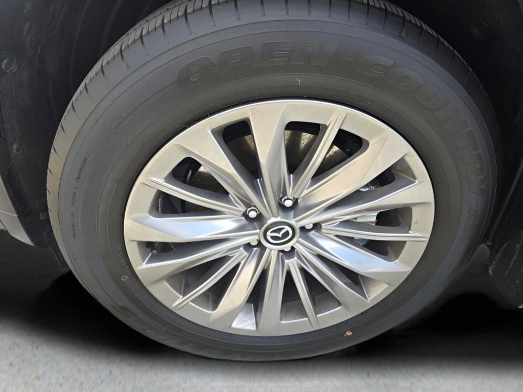 Used 2025 MAZDA CX-90 Plug-In Hybrid w/ Preferred image 18