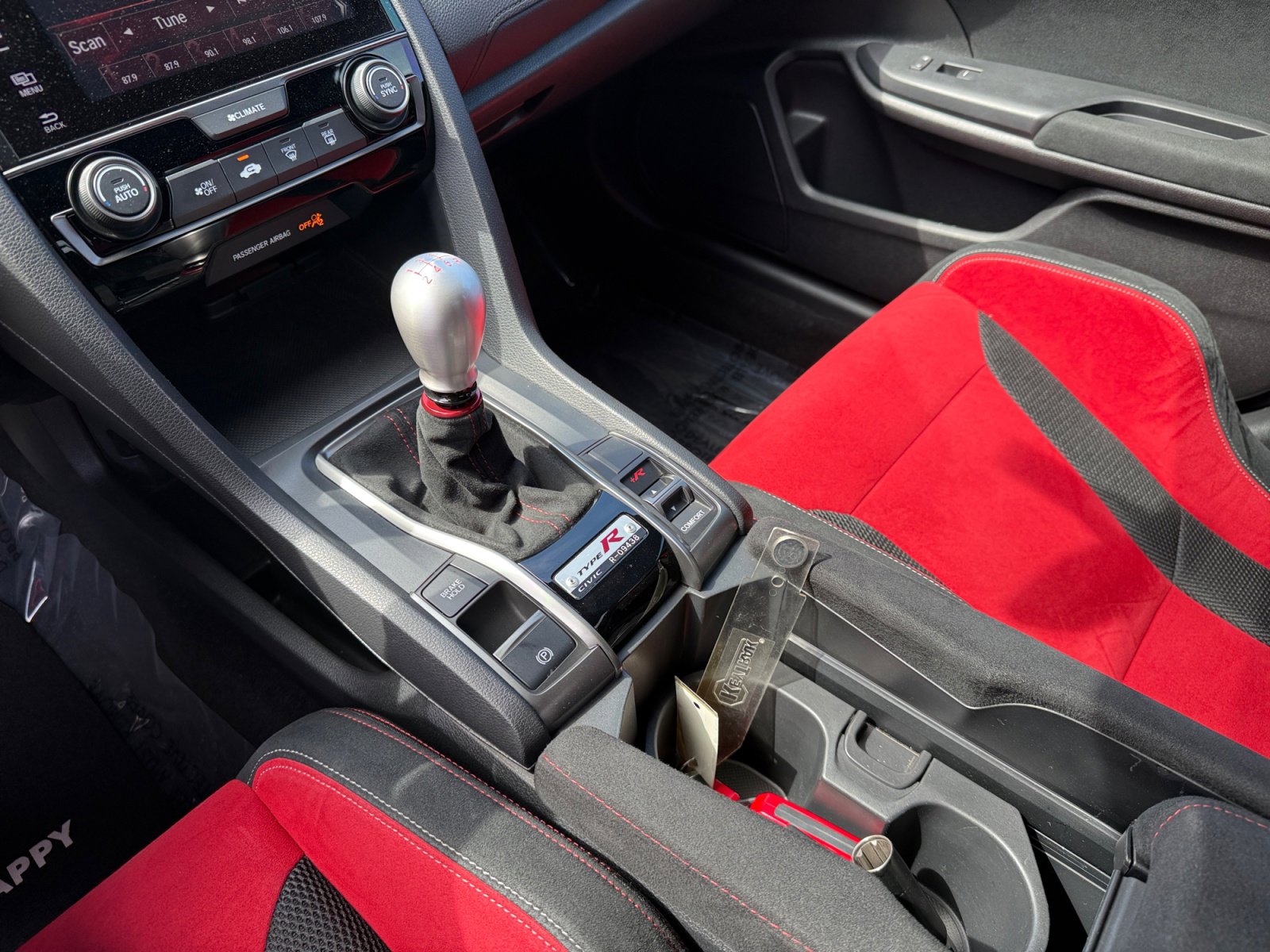 Used 2018 Honda Civic Type R image 13