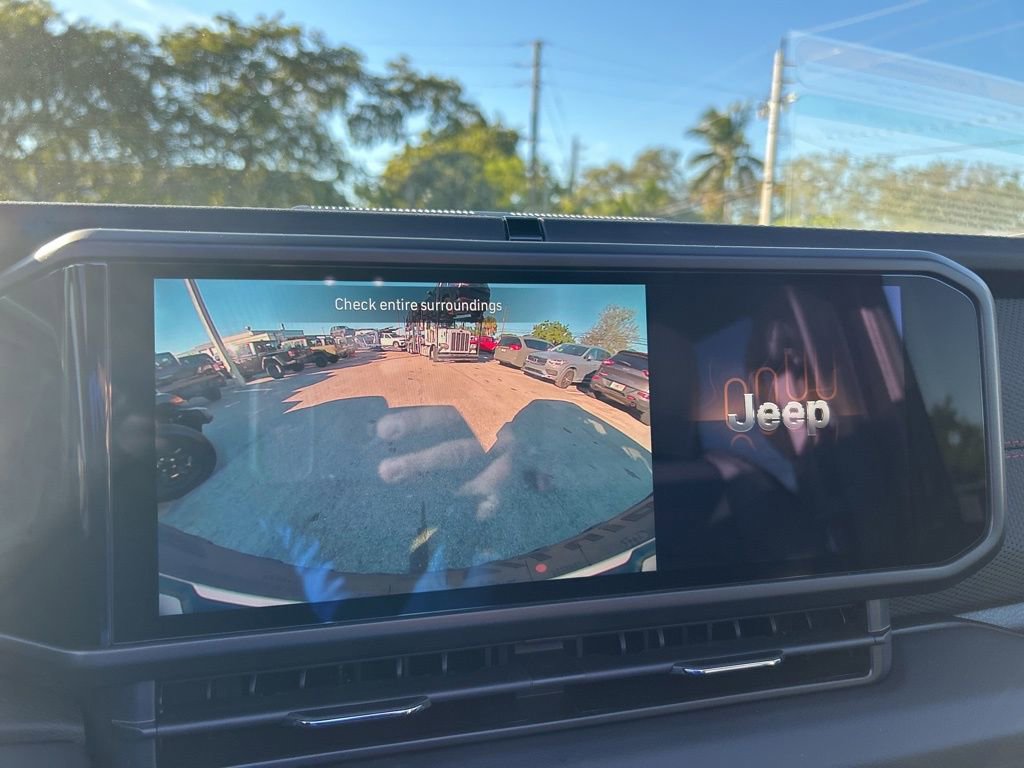 New 2026 Jeep Wrangler Unlimited Rubicon image 16