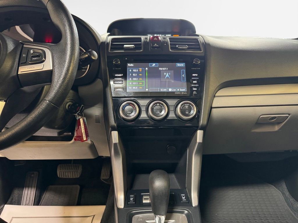 Used 2018 Subaru Forester 2.5i Premium w/ All-Weather Package image 22