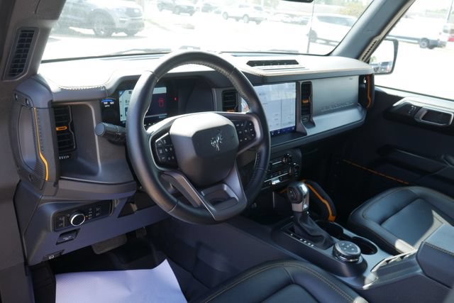 Used 2024 Ford Bronco Badlands AWD/4WD image 14