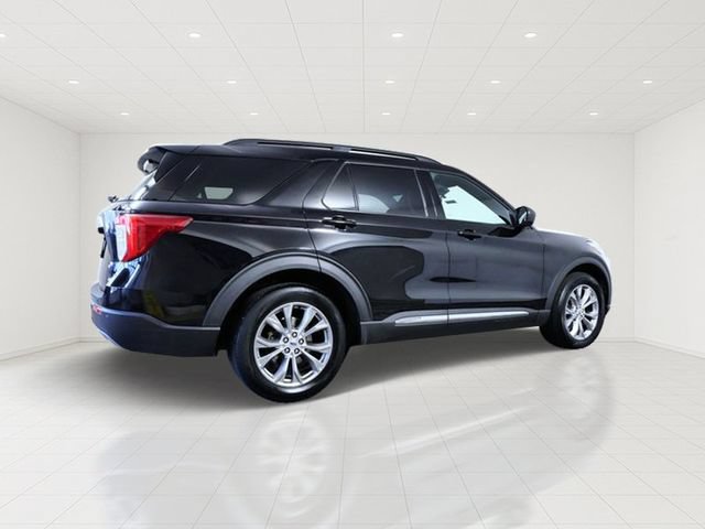Certified 2020 Ford Explorer XLT w/ Equipment Group 202A AWD/4WD image 6