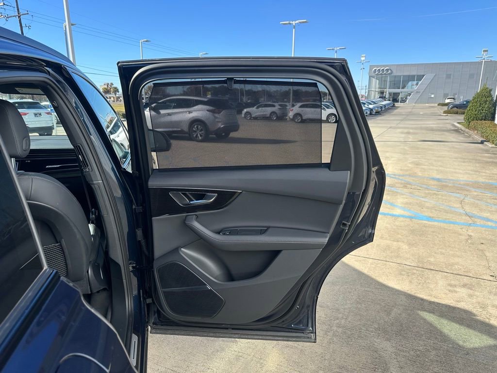 Certified 2025 Audi Q7 3.0T Premium Plus w/ Premium Plus Package image 28