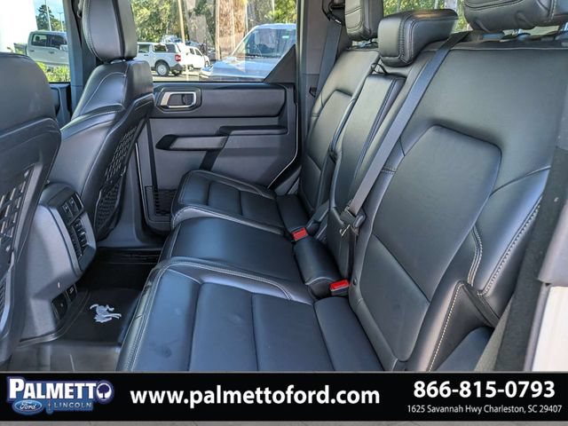 Used 2025 Ford Bronco Badlands AWD/4WD image 14