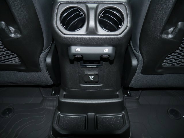 Used 2024 Jeep Wrangler Sahara w/ Technology Group image 27