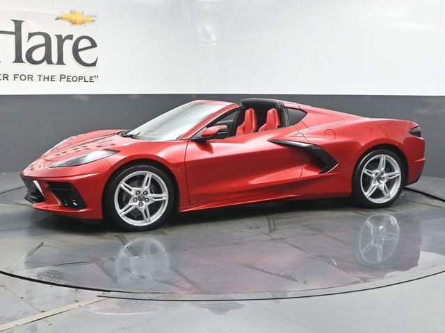 Used 2025 Chevrolet Corvette Stingray Preferred Cpe w/ Chrome Exterior Badge Package image 31