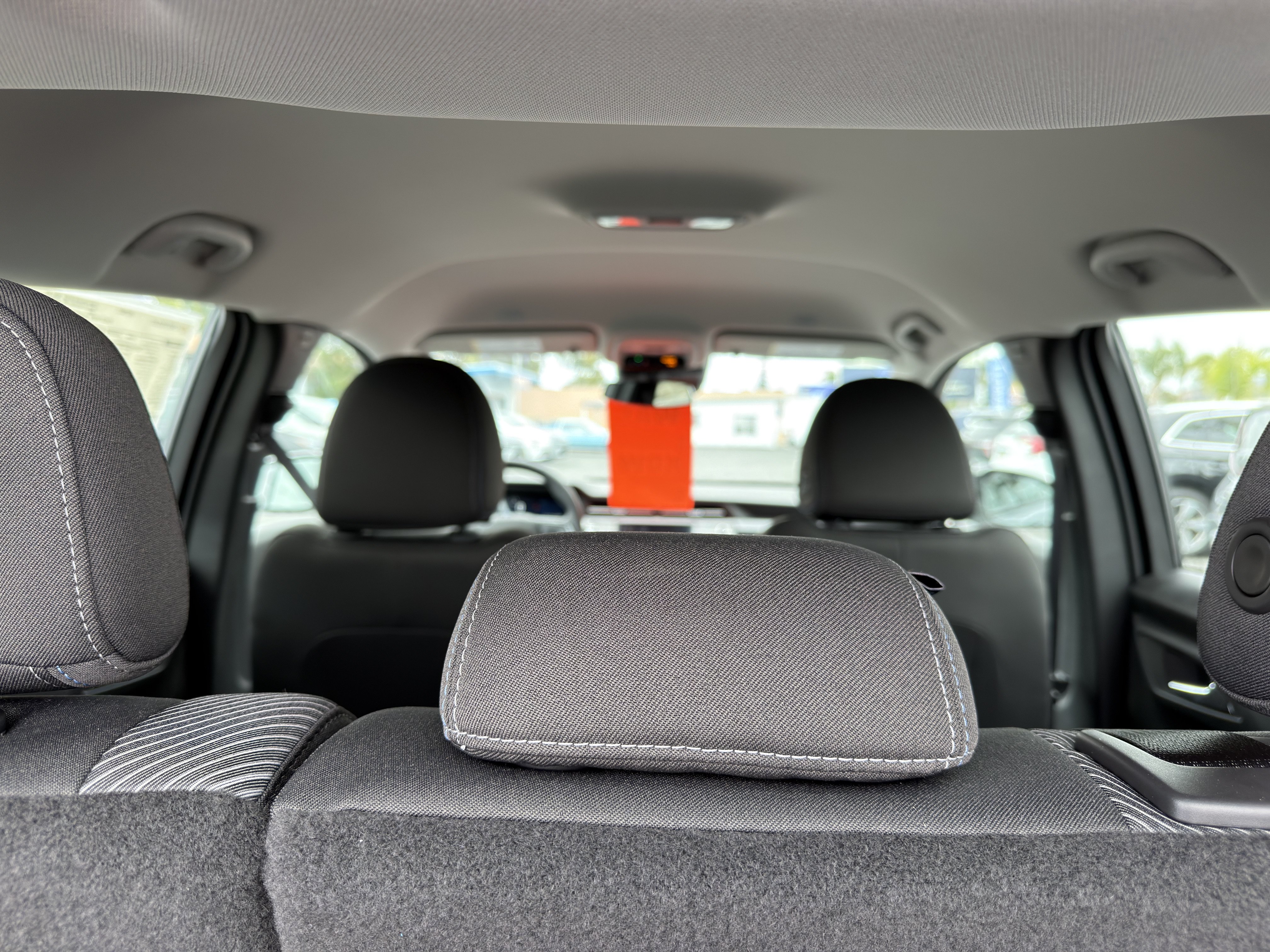 New 2027 Chevrolet Bolt LT w/ Comfort Package FWD image 17