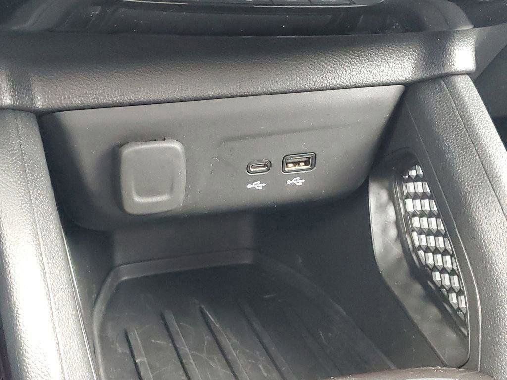 Certified 2024 Chevrolet TrailBlazer LT w/ Driver Confidence Package image 17