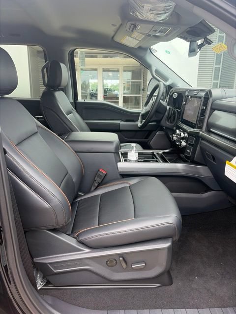 New 2026 Ford F350 Lariat AWD/4WD image 18