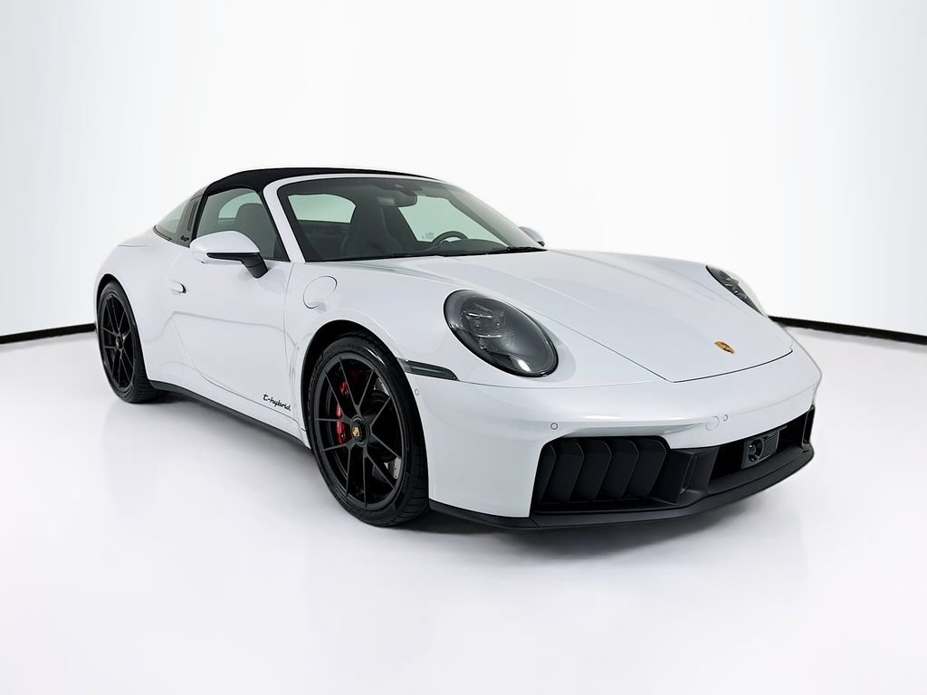 Certified 2025 Porsche 911 Targa 4 GTS AWD/4WD image 9