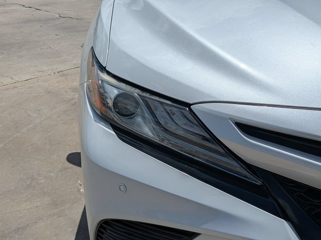 Used 2018 Toyota Camry XSE FWD image 10