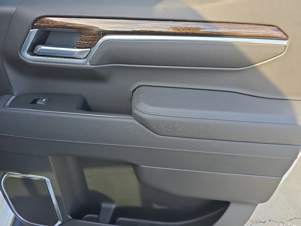 New 2026 GMC Sierra 1500 Elevation w/ Elevation Premium Package image 17
