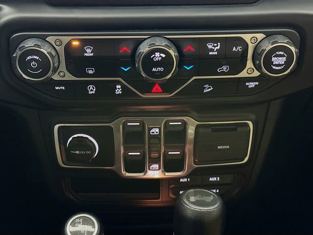 Used 2020 Jeep Wrangler Unlimited Sport image 15