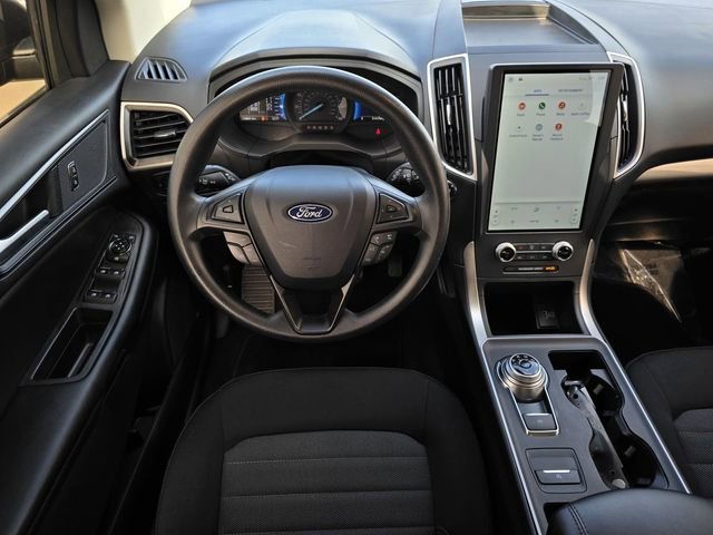 Used 2024 Ford Edge SE image 10