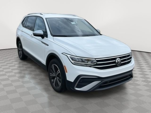 Used 2024 Volkswagen Tiguan Wolfsburg Edition FWD image 4