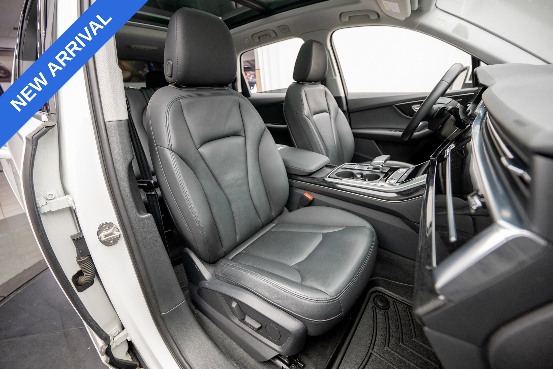 Used 2020 Audi Q7 3.0T Premium Plus AWD/4WD image 15
