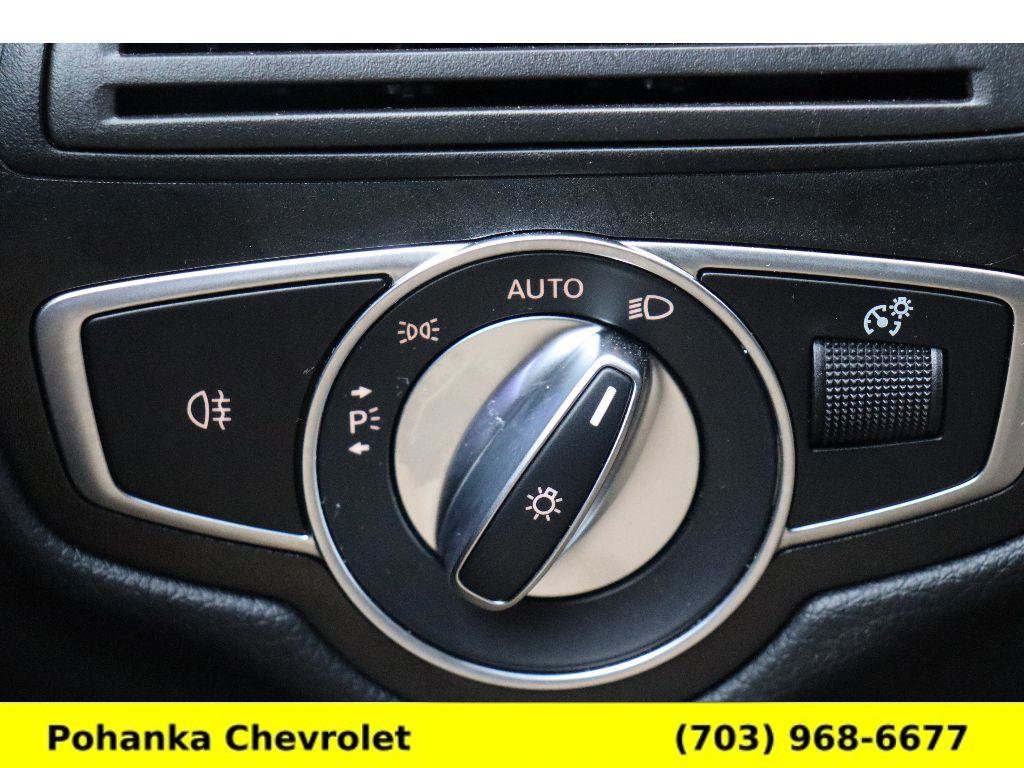 Used 2022 Mercedes-Benz GLC 300 4MATIC image 14