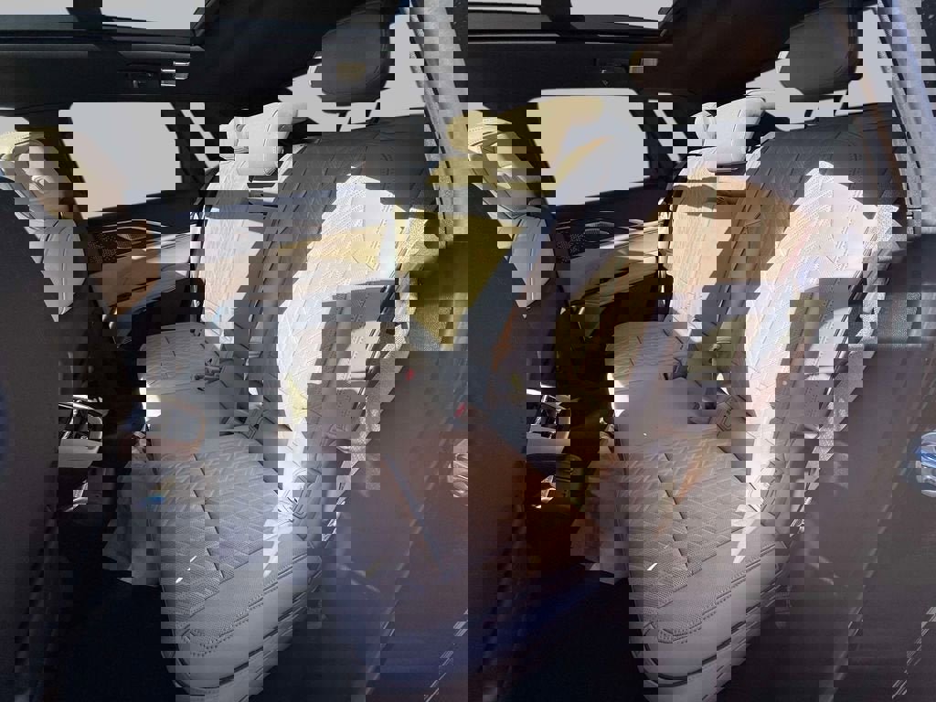 New 2026 Cadillac Lyriq V image 13