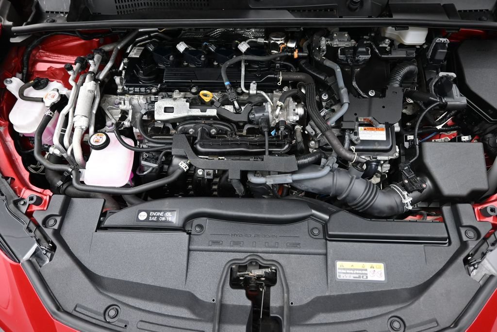 Used 2023 Toyota Prius Prime FWD image 18