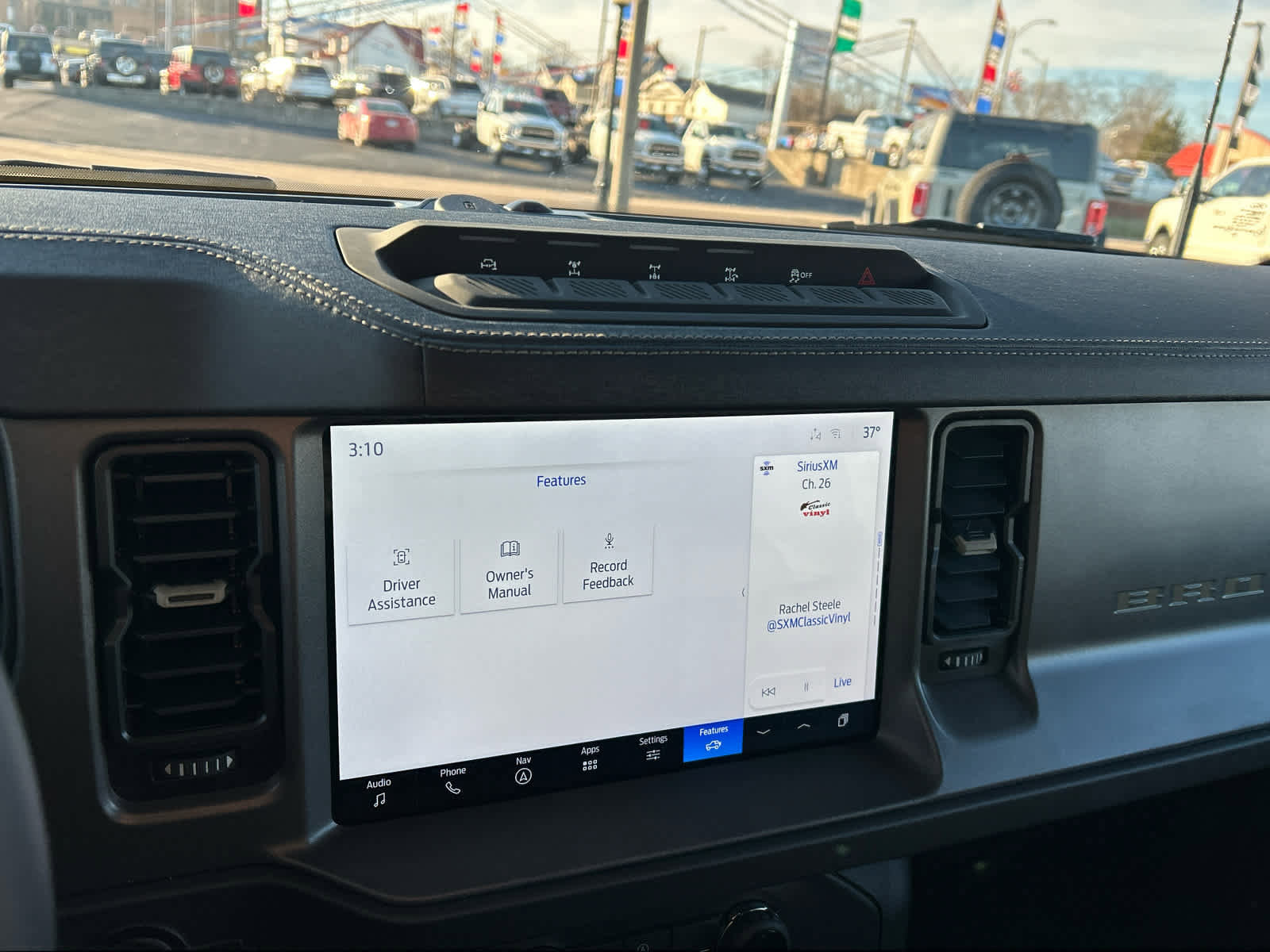 New 2025 Ford Bronco Badlands w/ Sasquatch Package image 39