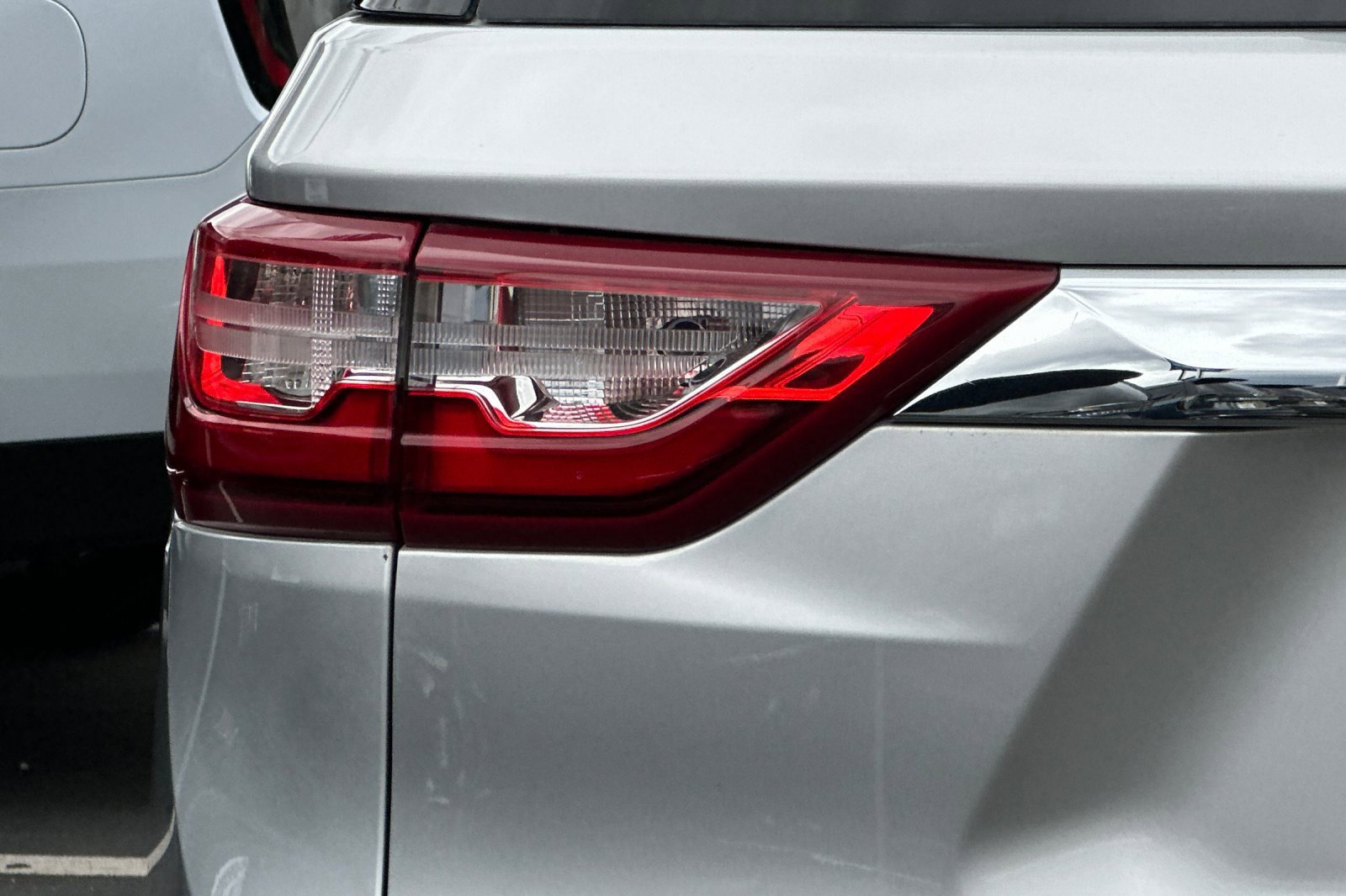 Used 2020 Chevrolet Traverse LS image 47