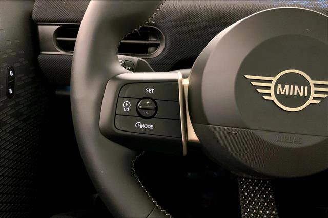 Certified 2025 MINI Cooper S image 18