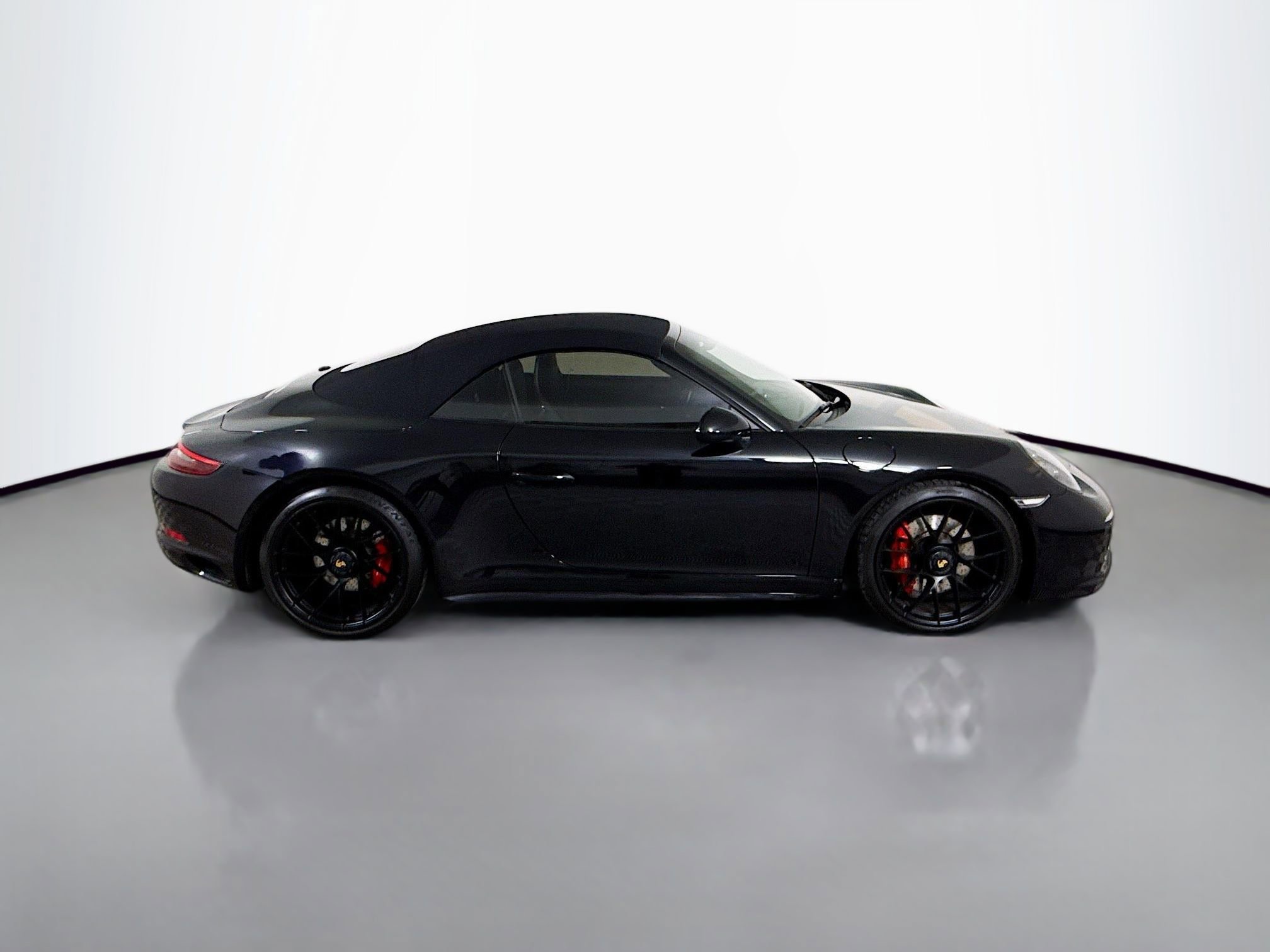 Certified 2019 Porsche 911 Carrera 4 GTS image 8