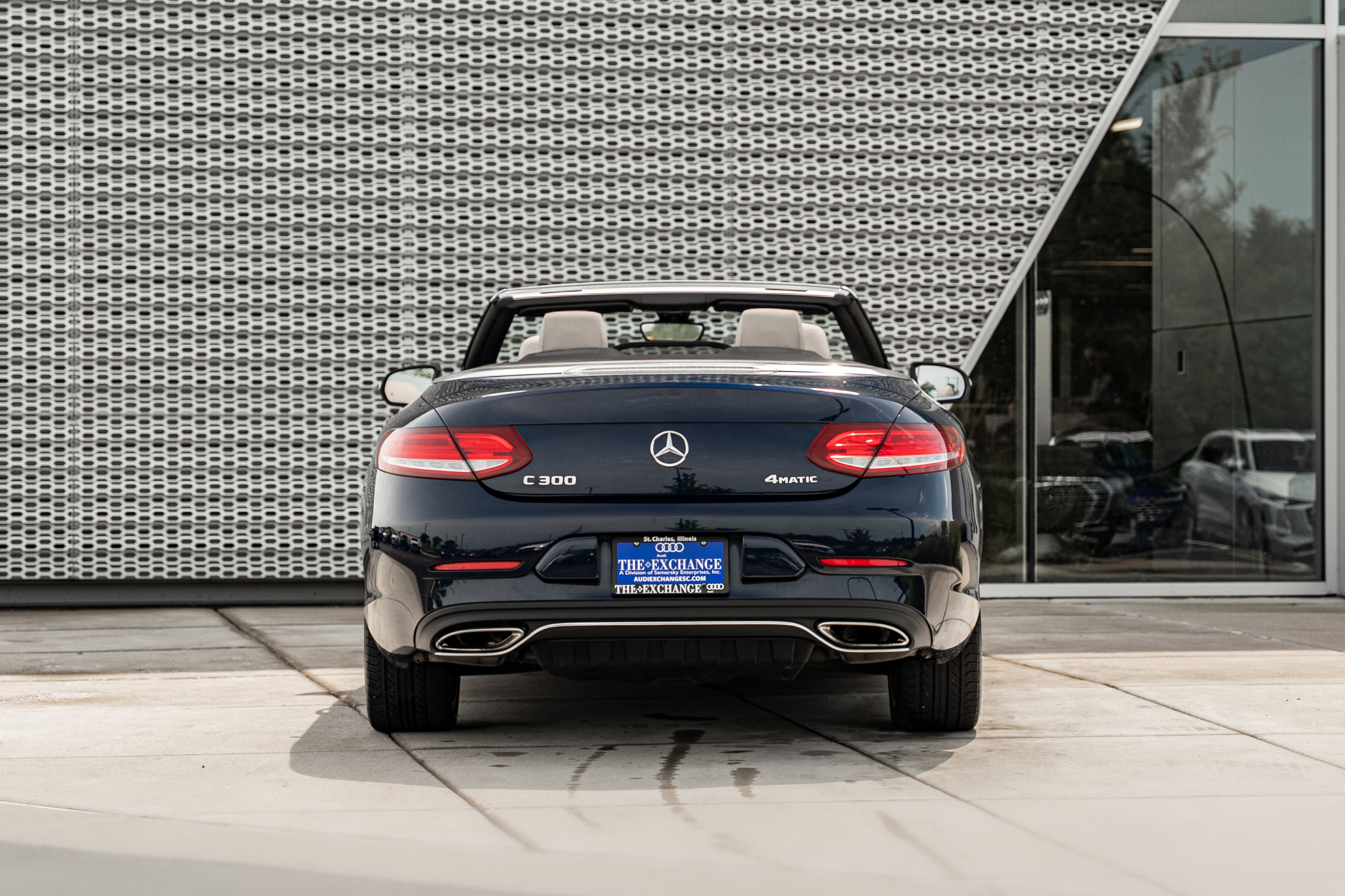 Used 2017 Mercedes-Benz C 300 4MATIC Cabriolet image 27
