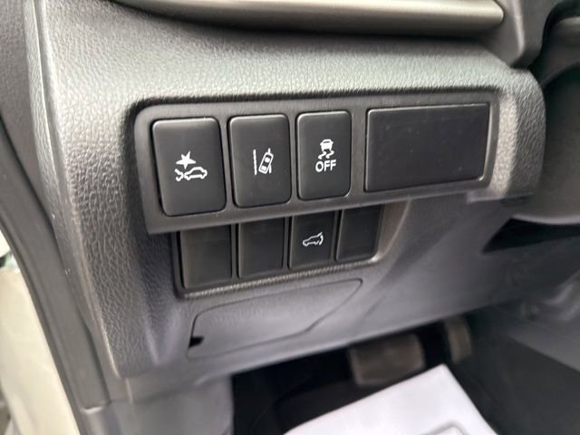 Used 2024 Mitsubishi Eclipse Cross SE image 31