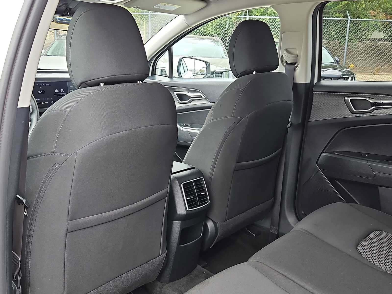Certified 2024 Kia Sportage LX FWD image 16
