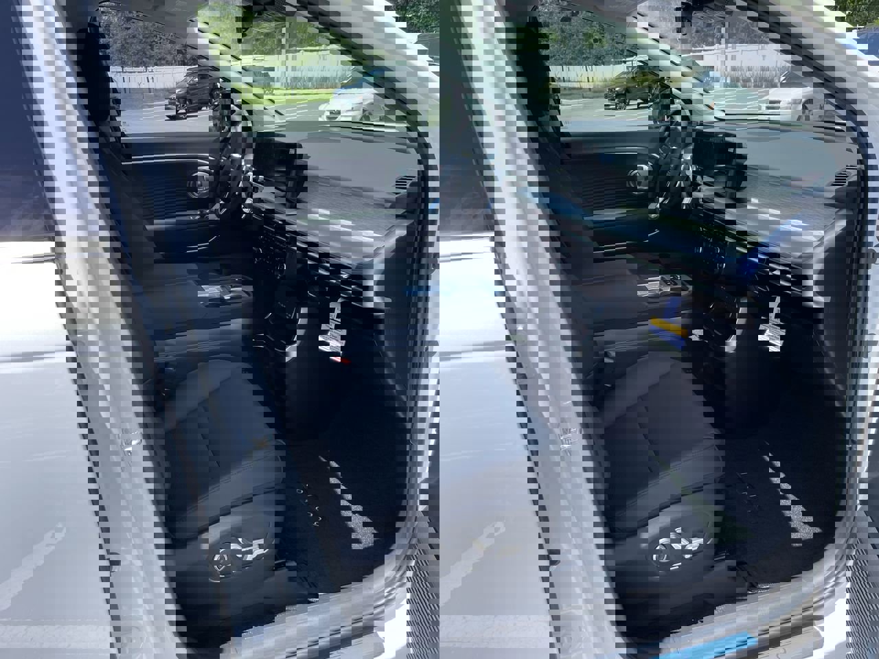 New 2026 Hyundai Ioniq 9 SEL image 18