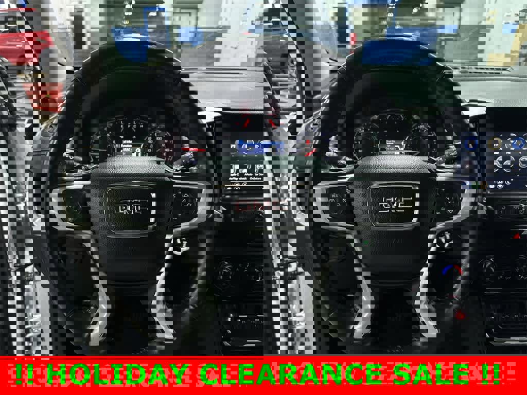 Used 2020 GMC Terrain SLE w/ Driver Convenience Package image 18