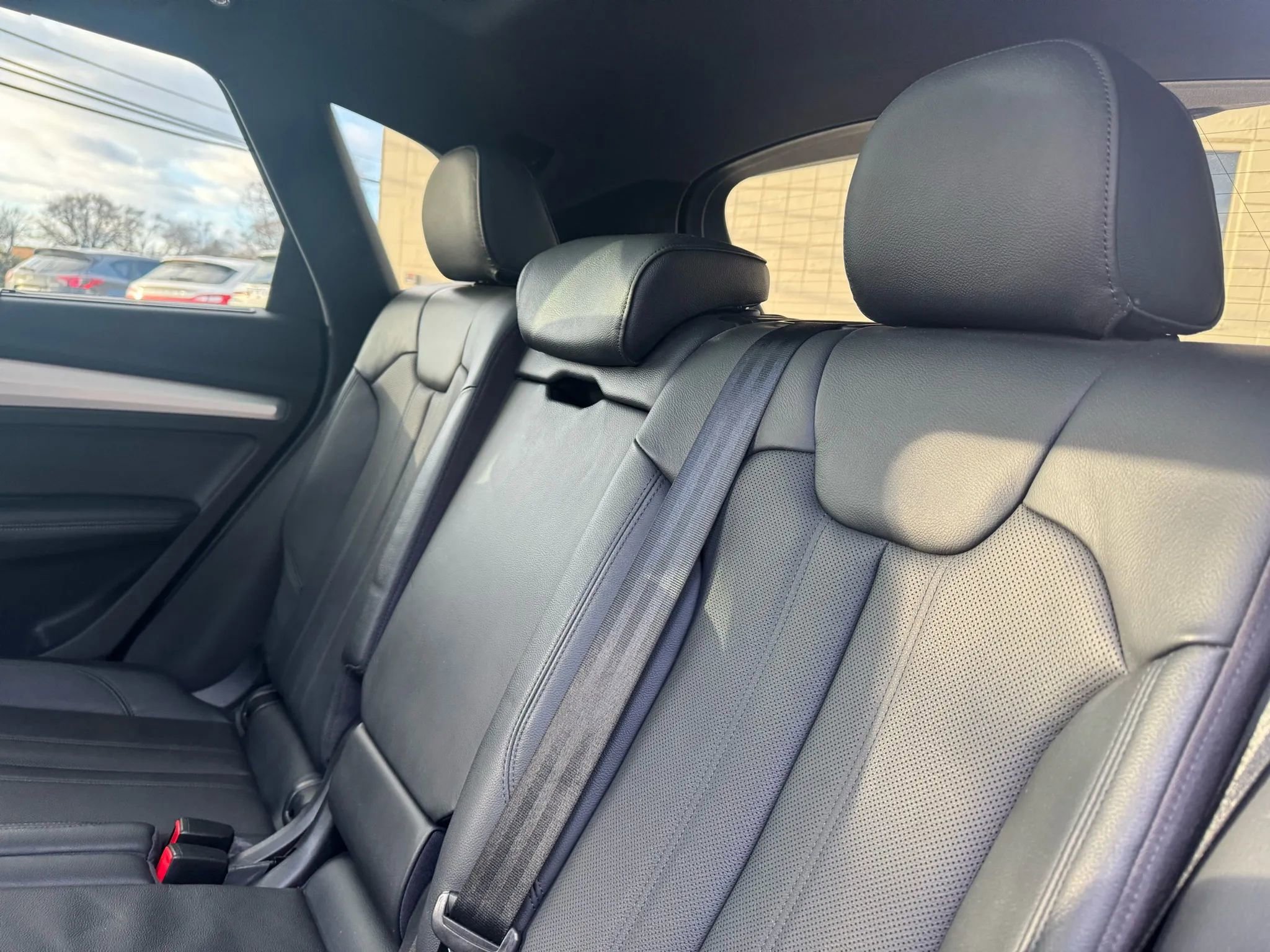 Used 2018 Audi SQ5 Premium Plus AWD/4WD image 38