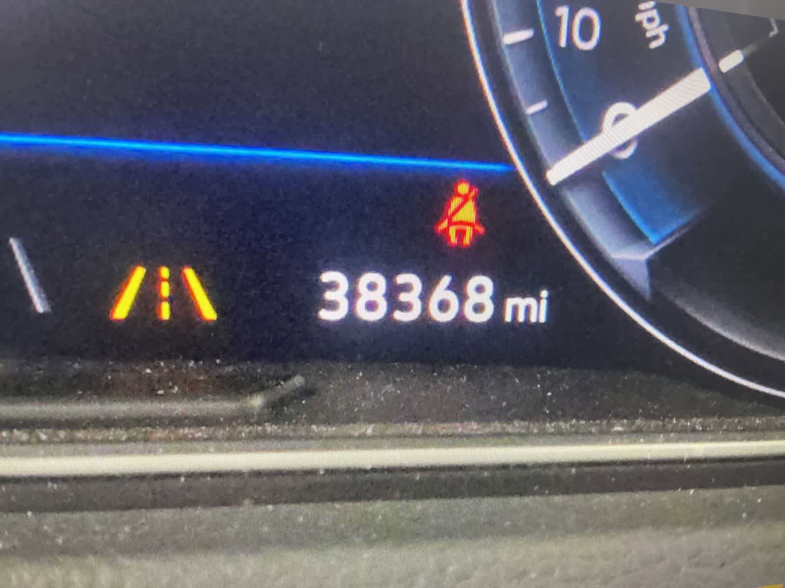 Used 2018 Volkswagen e-Golf SEL Premium w/ Driver Assistance Package FWD image 11