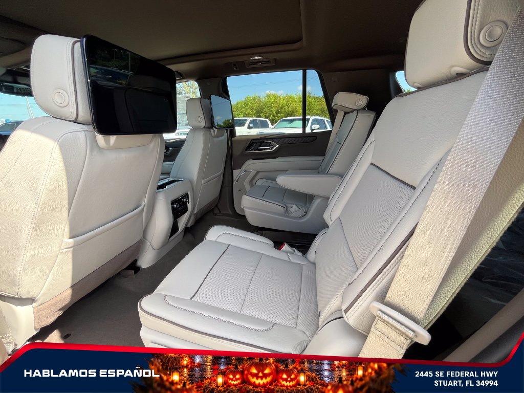 New 2026 GMC Yukon Denali w/ Denali Reserve Package AWD/4WD image 13