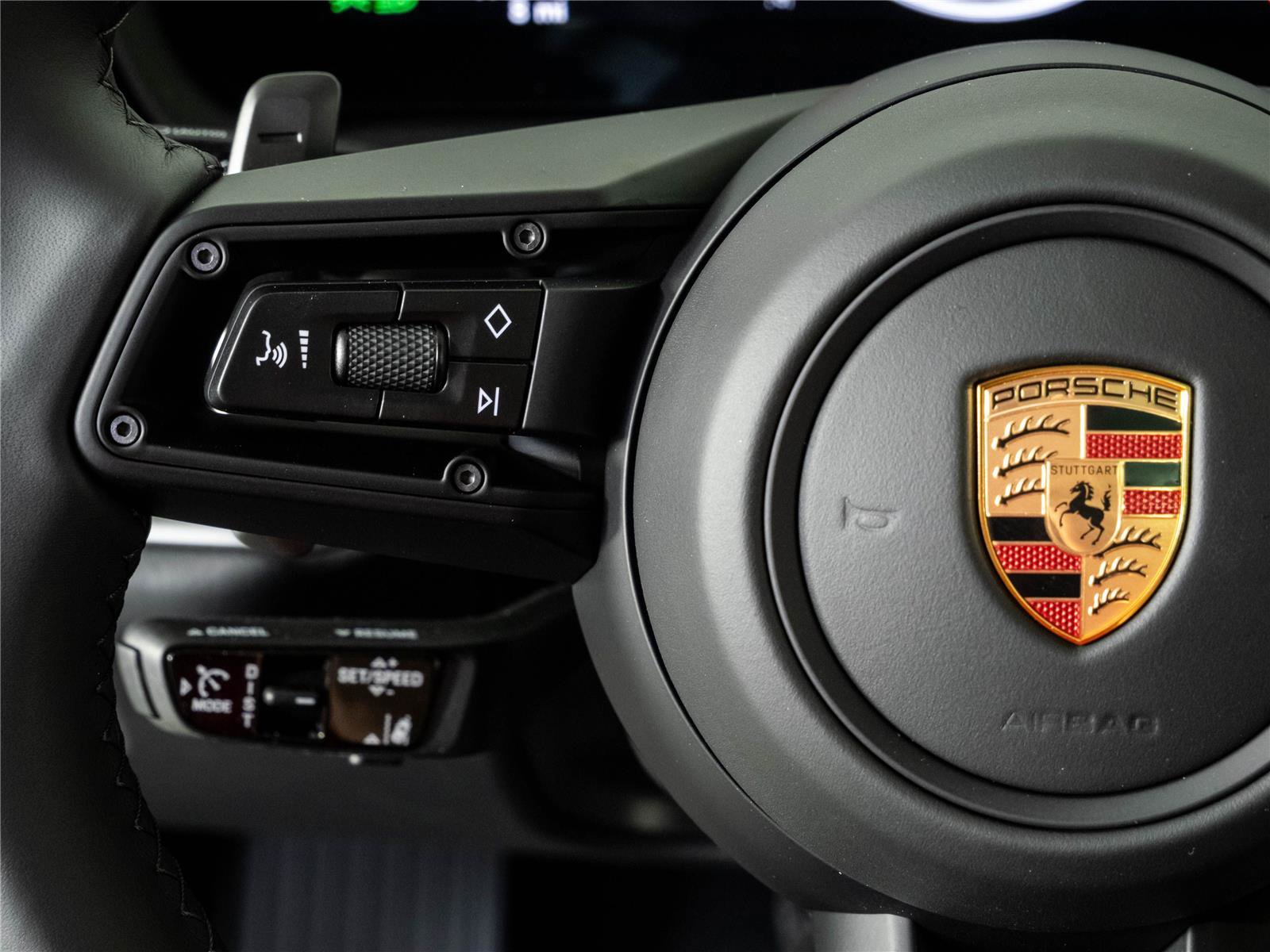 New 2026 Porsche Cayenne Coupe AWD/4WD image 10