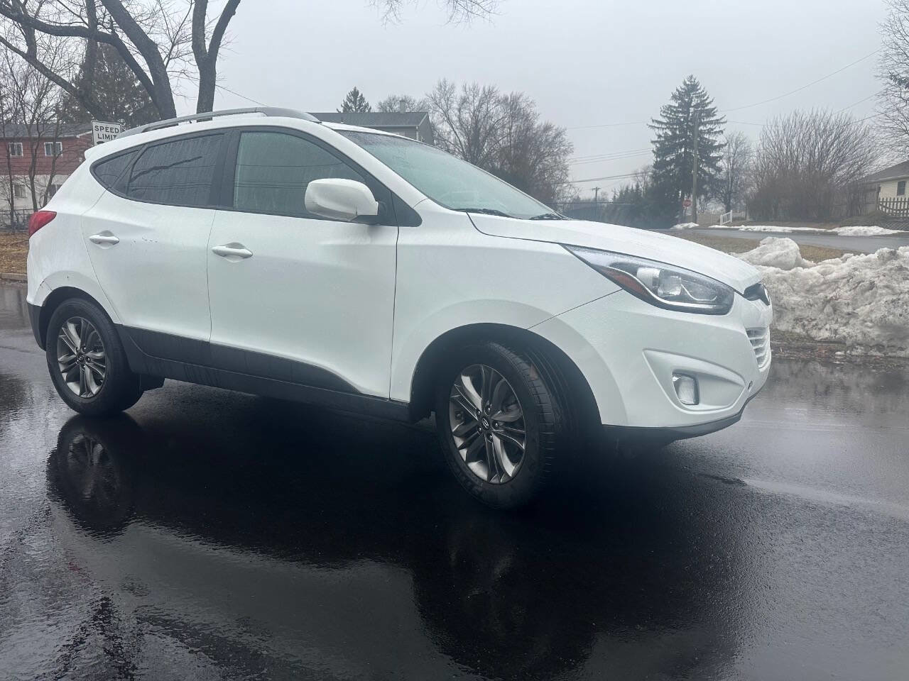 Used 2014 Hyundai Tucson SE image 5