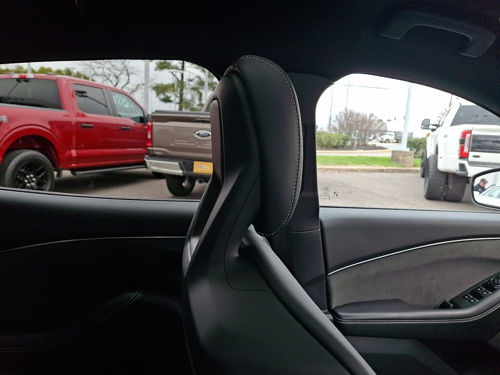 Certified 2025 Ford Mustang Mach-E GT image 12