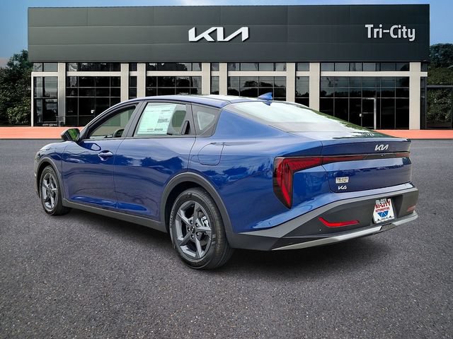New 2026 Kia K4 FWD image 3