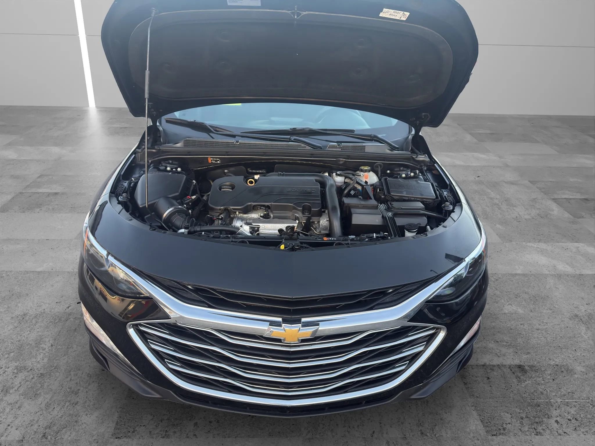 Used 2021 Chevrolet Malibu LT image 9