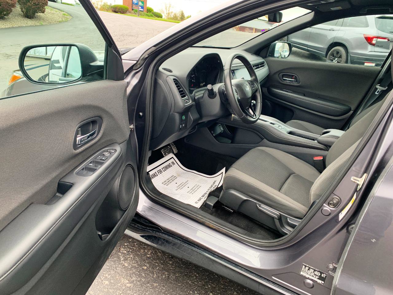 Used 2019 Honda HR-V Sport image 4