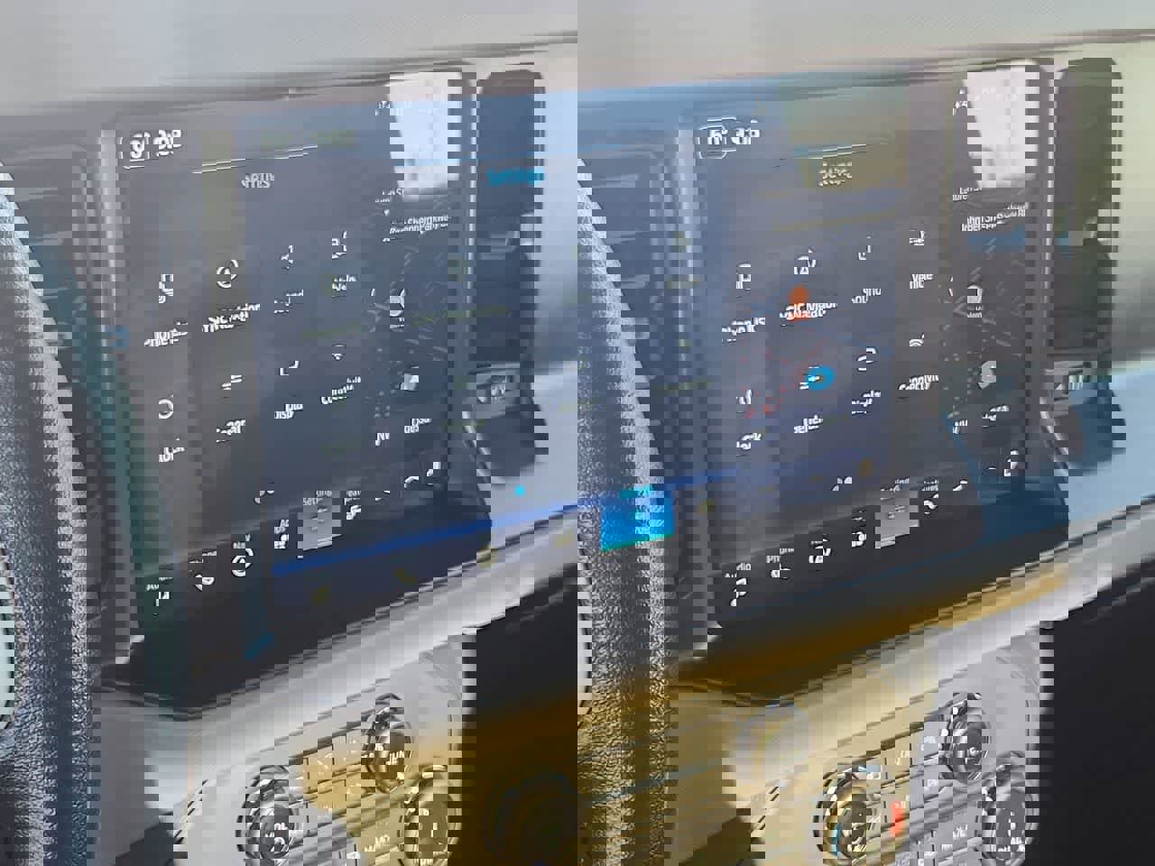 Used 2022 Ford Bronco Wildtrak image 24