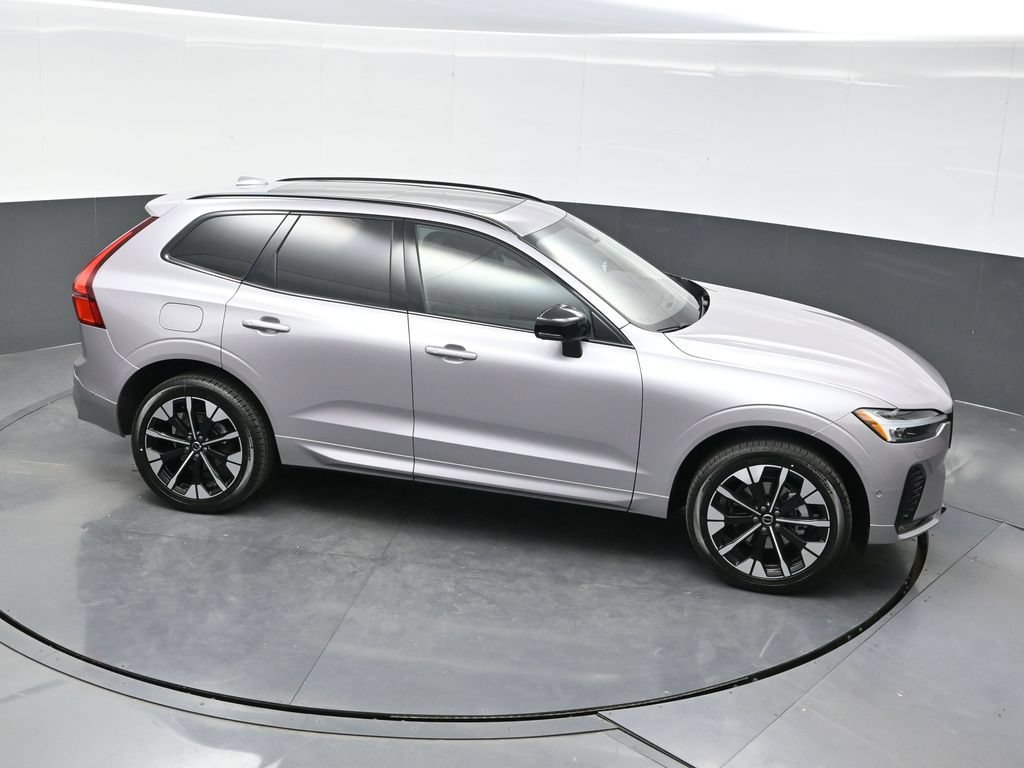 New 2026 Volvo XC60 B5 Plus w/ Climate Package AWD/4WD image 35
