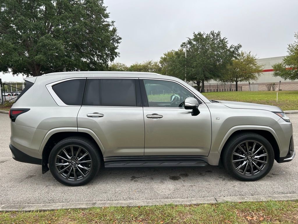 Used 2023 Lexus LX 600 F Sport w/ Accessory Package (Z1) image 6
