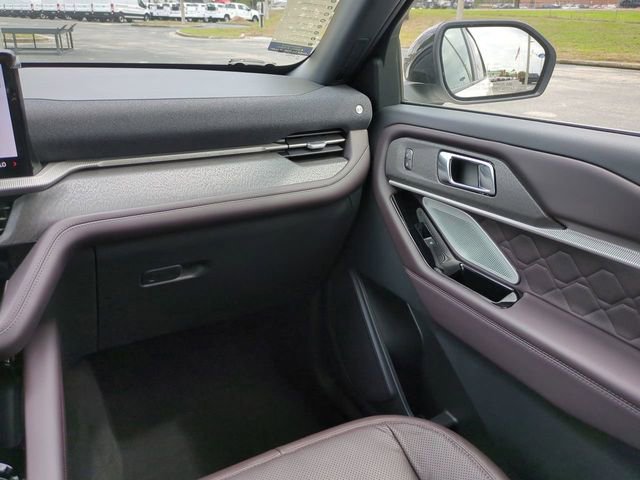 New 2026 Ford Explorer Platinum w/ LUX Leather Package image 19