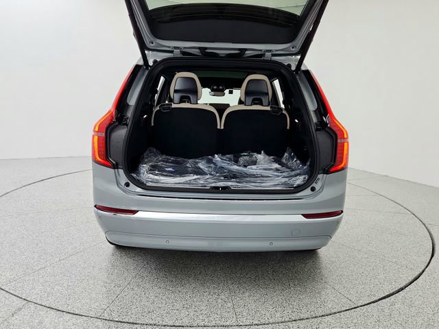 New 2025 Volvo XC90 T8 Core w/ Protection Package Premier image 19