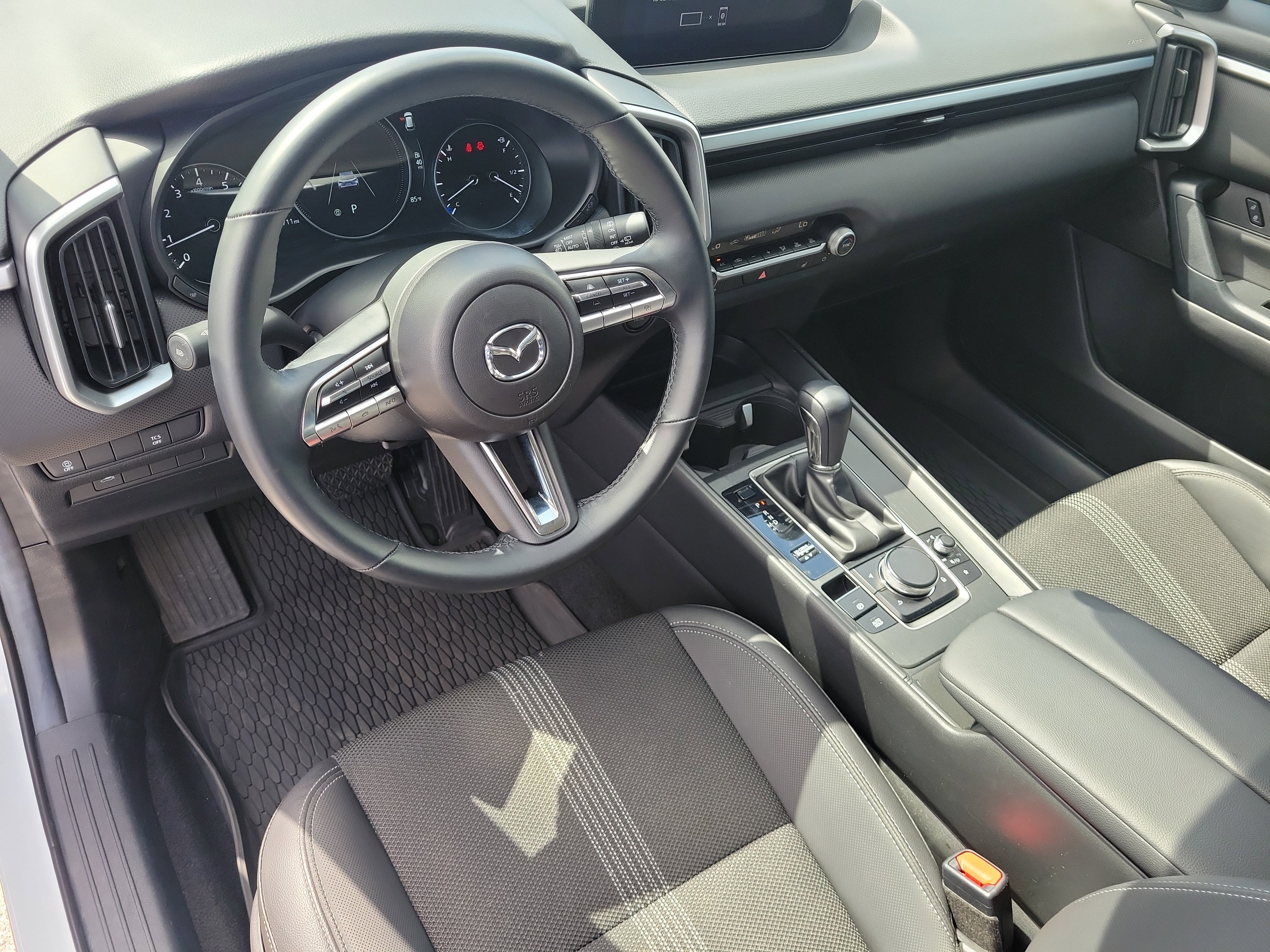 Used 2025 MAZDA CX-50 AWD 2.5 S w/ Preferred Package image 13