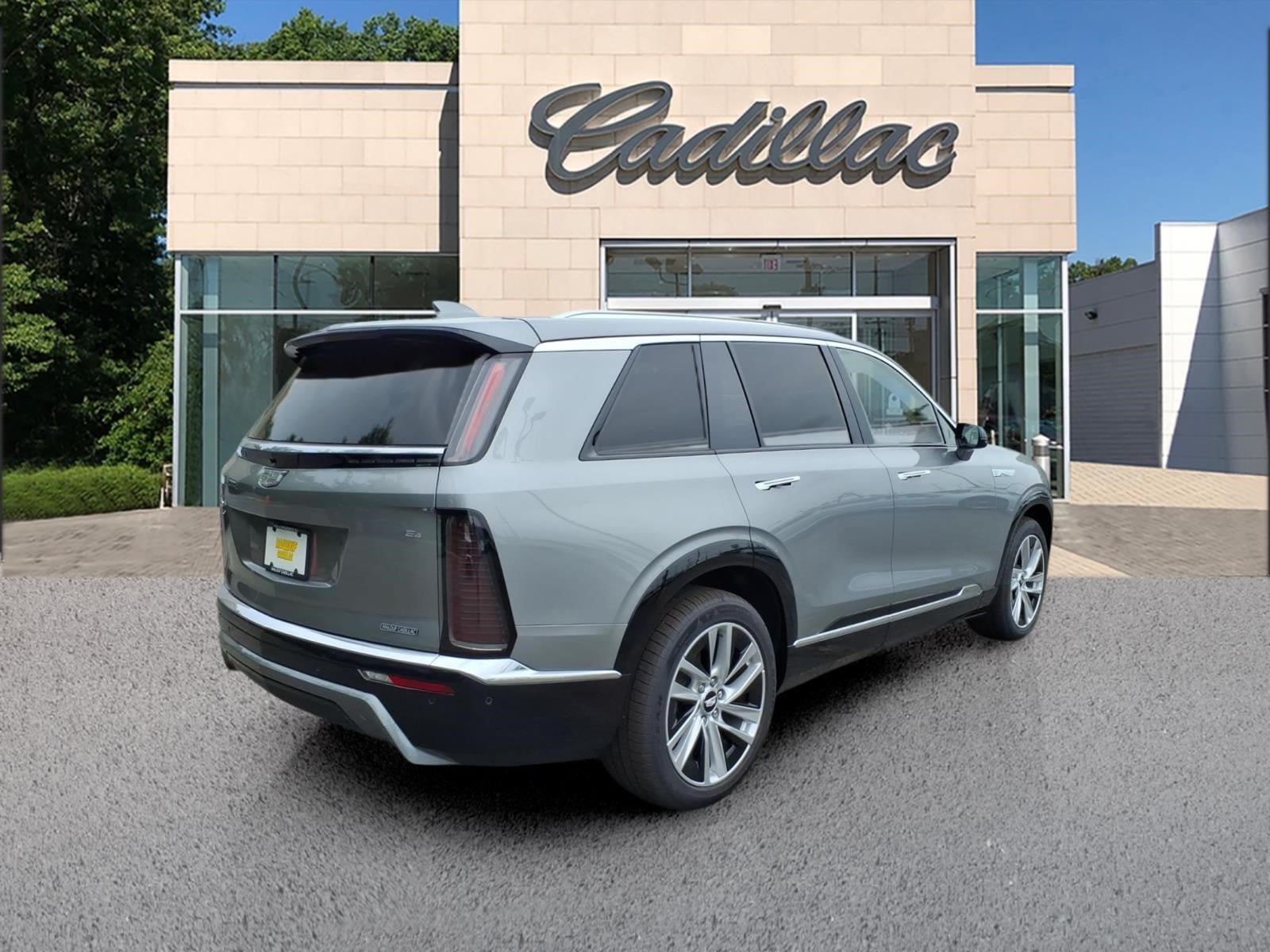 New 2027 Cadillac Vistiq Luxury w/ LPO, Floor Liner Package AWD/4WD image 5